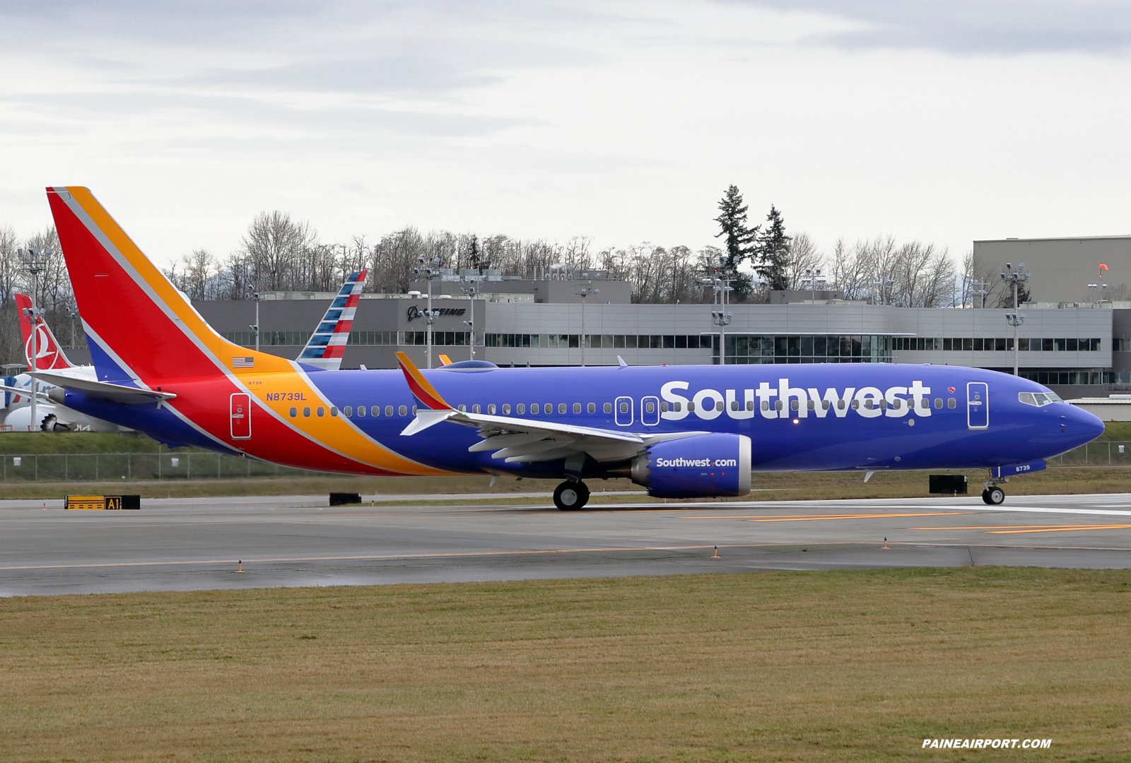 Southwest Airlines 737 N8739L at KPAE Paine Field