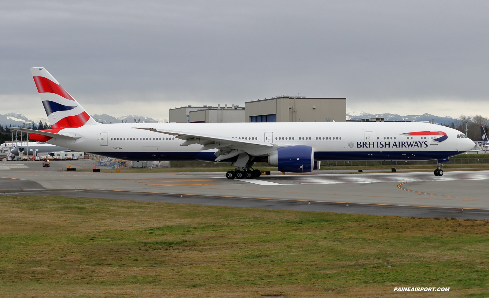 British Airways 777 G-STBO at KPAE Paine Field