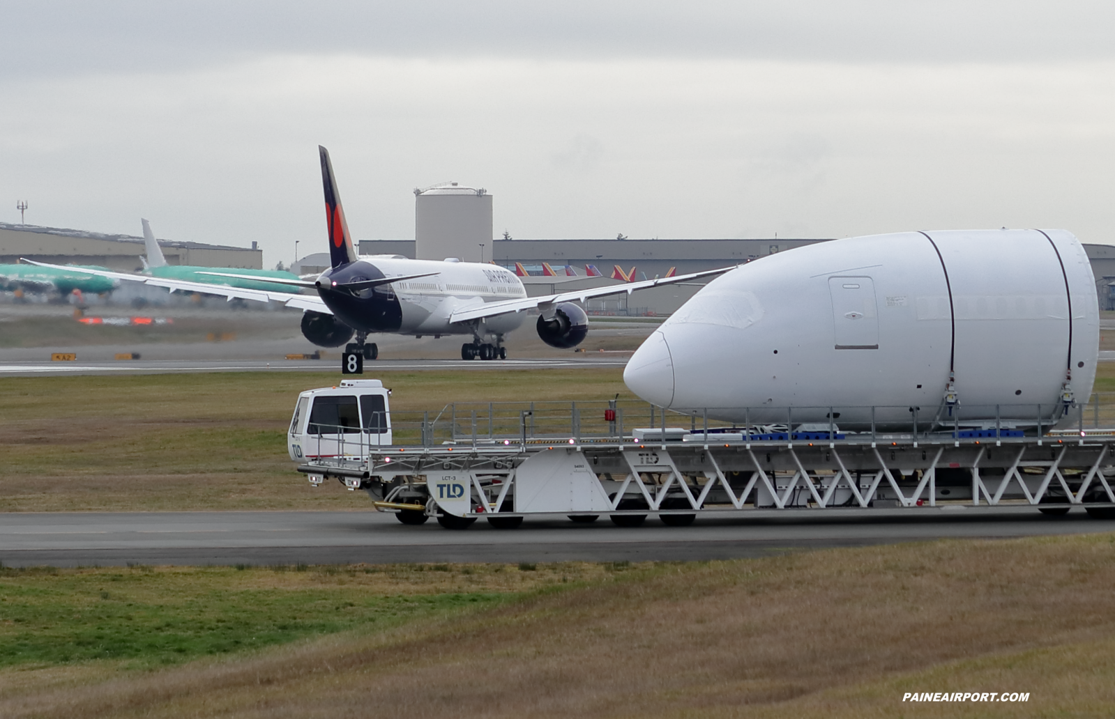 Air Premia 787-9 HL8387 at KPAE Paine Field