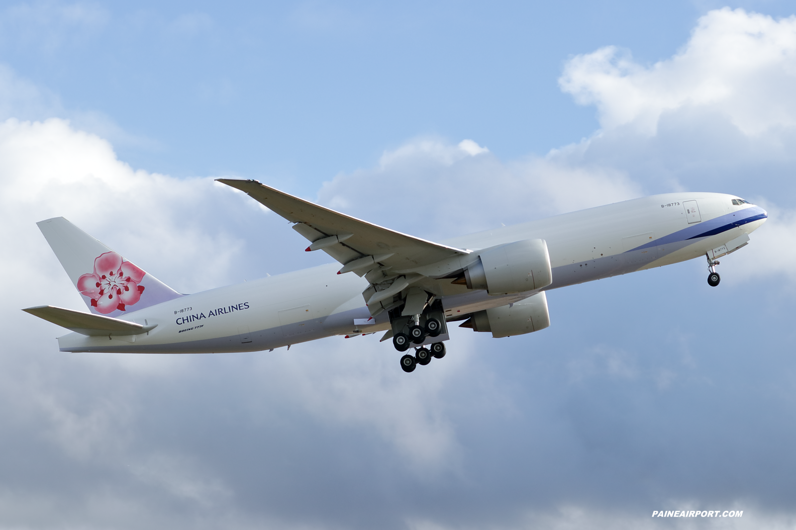 China Airlines 777F B-18773 at KPAE Paine Field