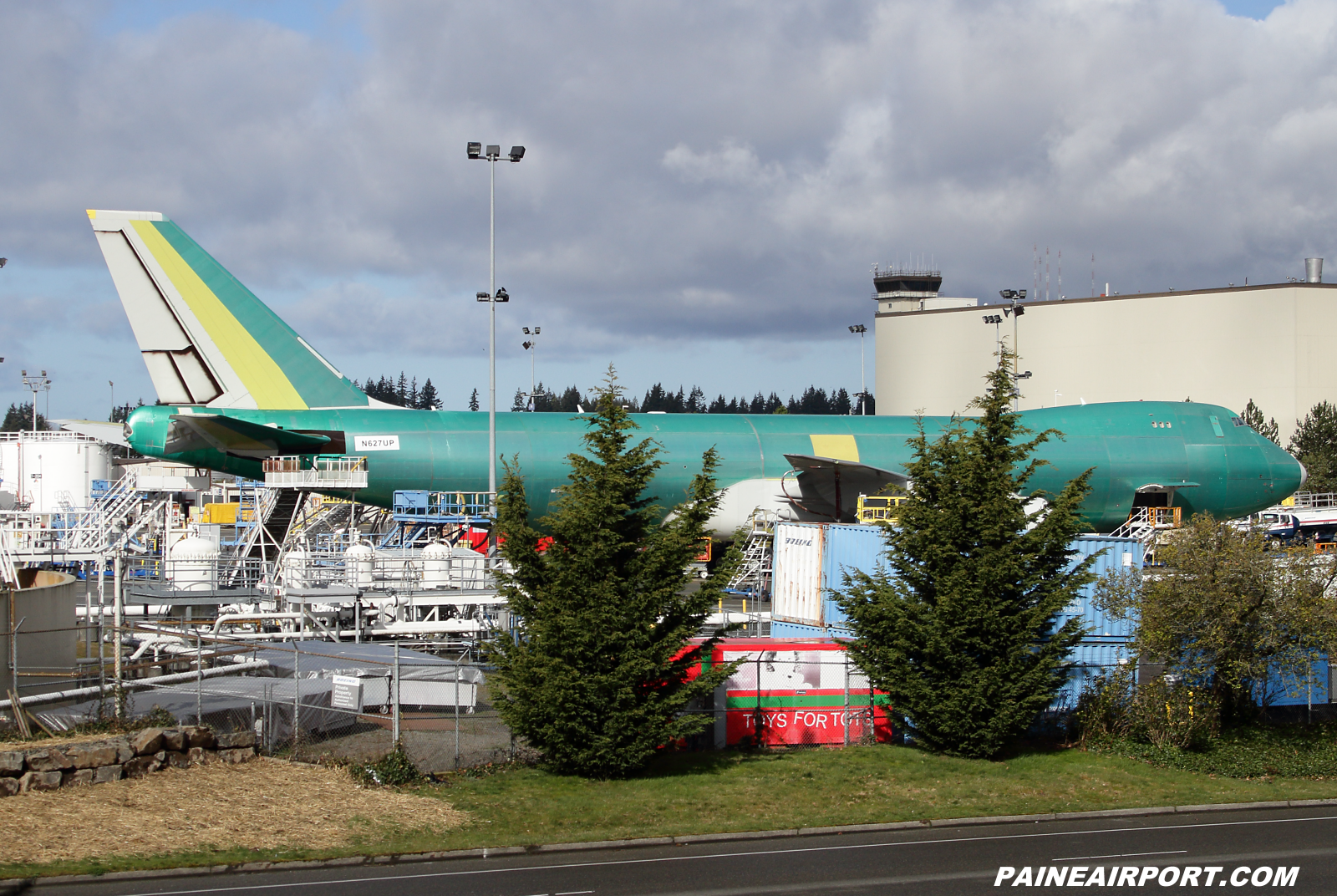 UPS 747-8F N627UP at KPAE Paine Field