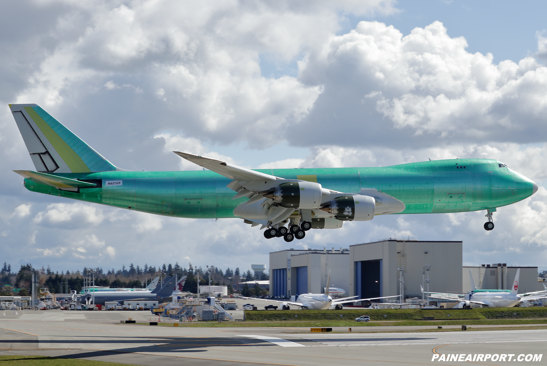 UPS 747-8F N627UP at KPAE Paine Field