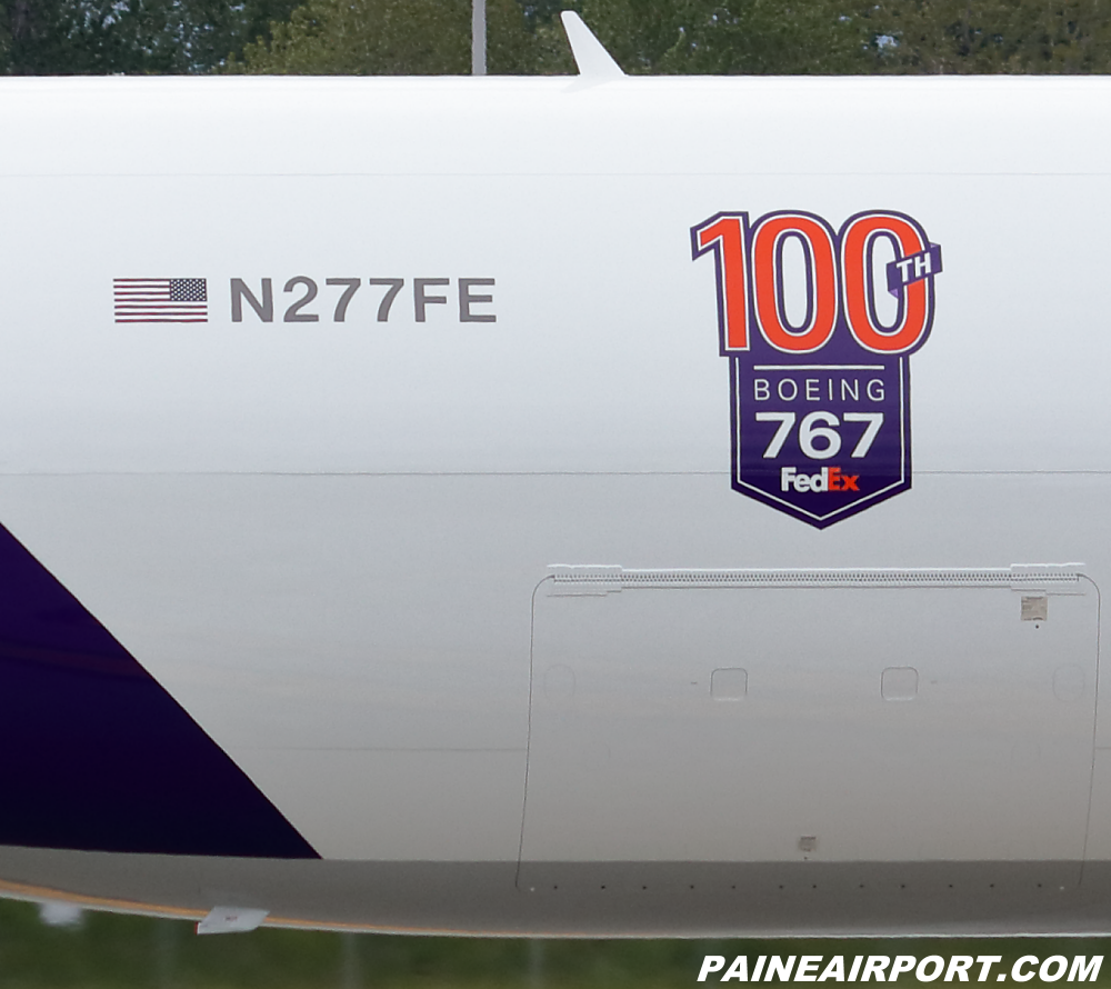 FedEx 767 N277FE at KPAE Paine Field 