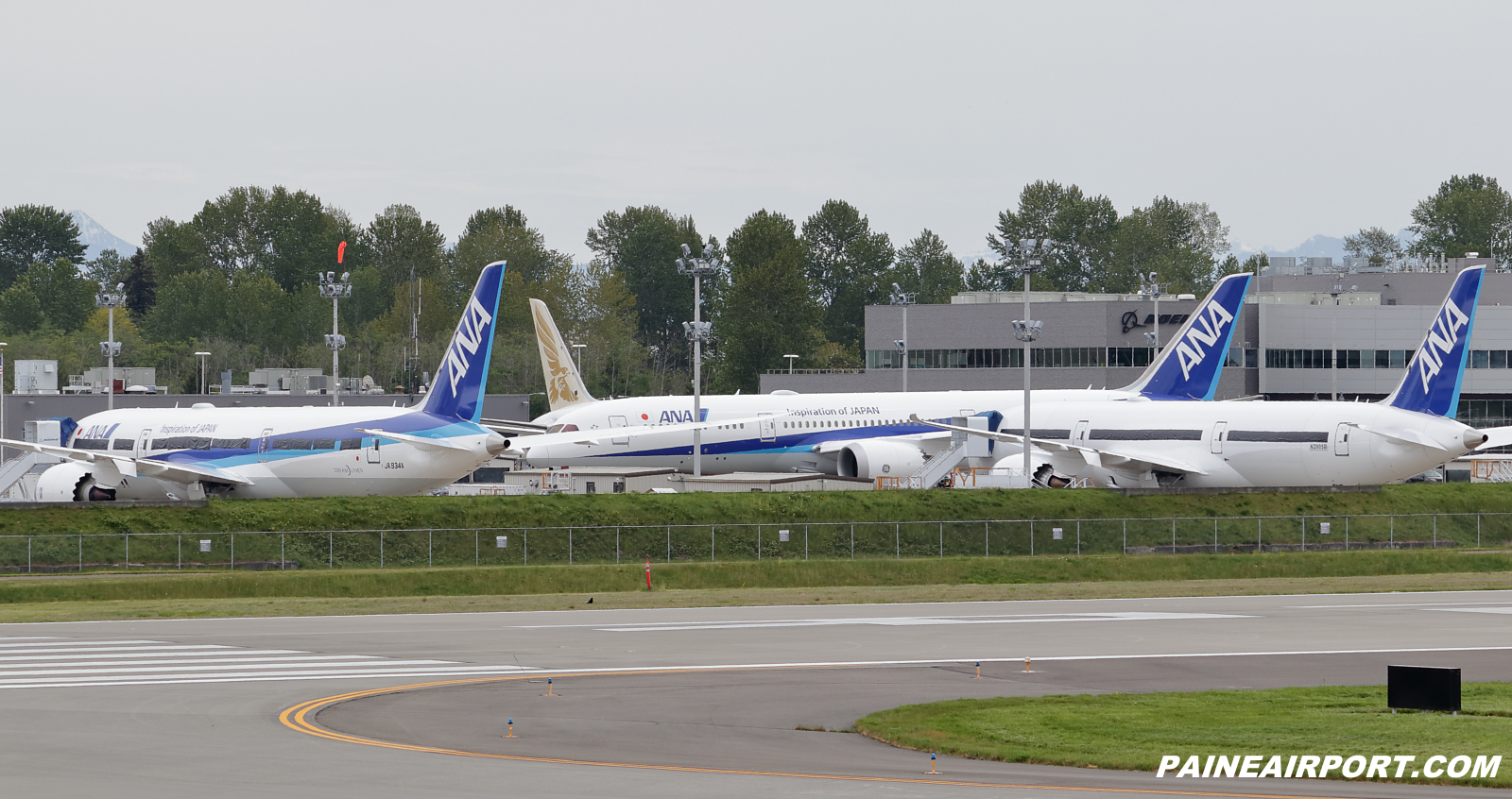 ANA 787-9 JA937A at KPAE Paine Field