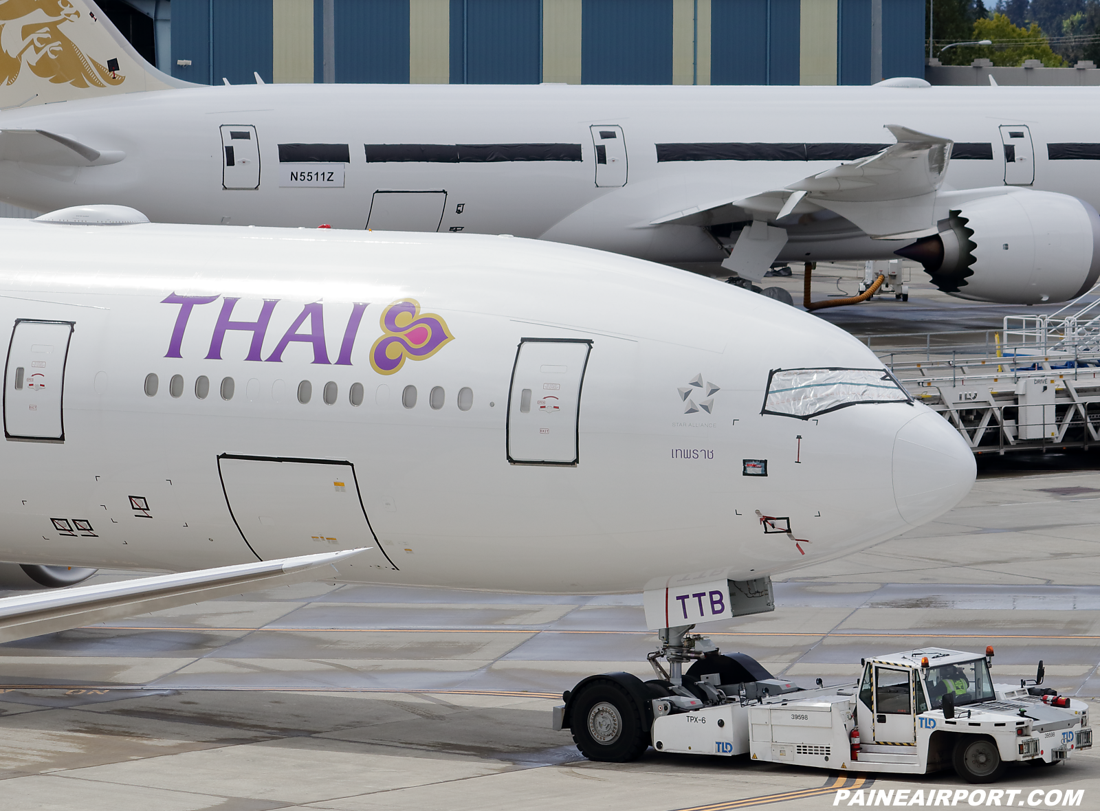 Thai Airways 777 HS-TTB at KPAE Paine Field 