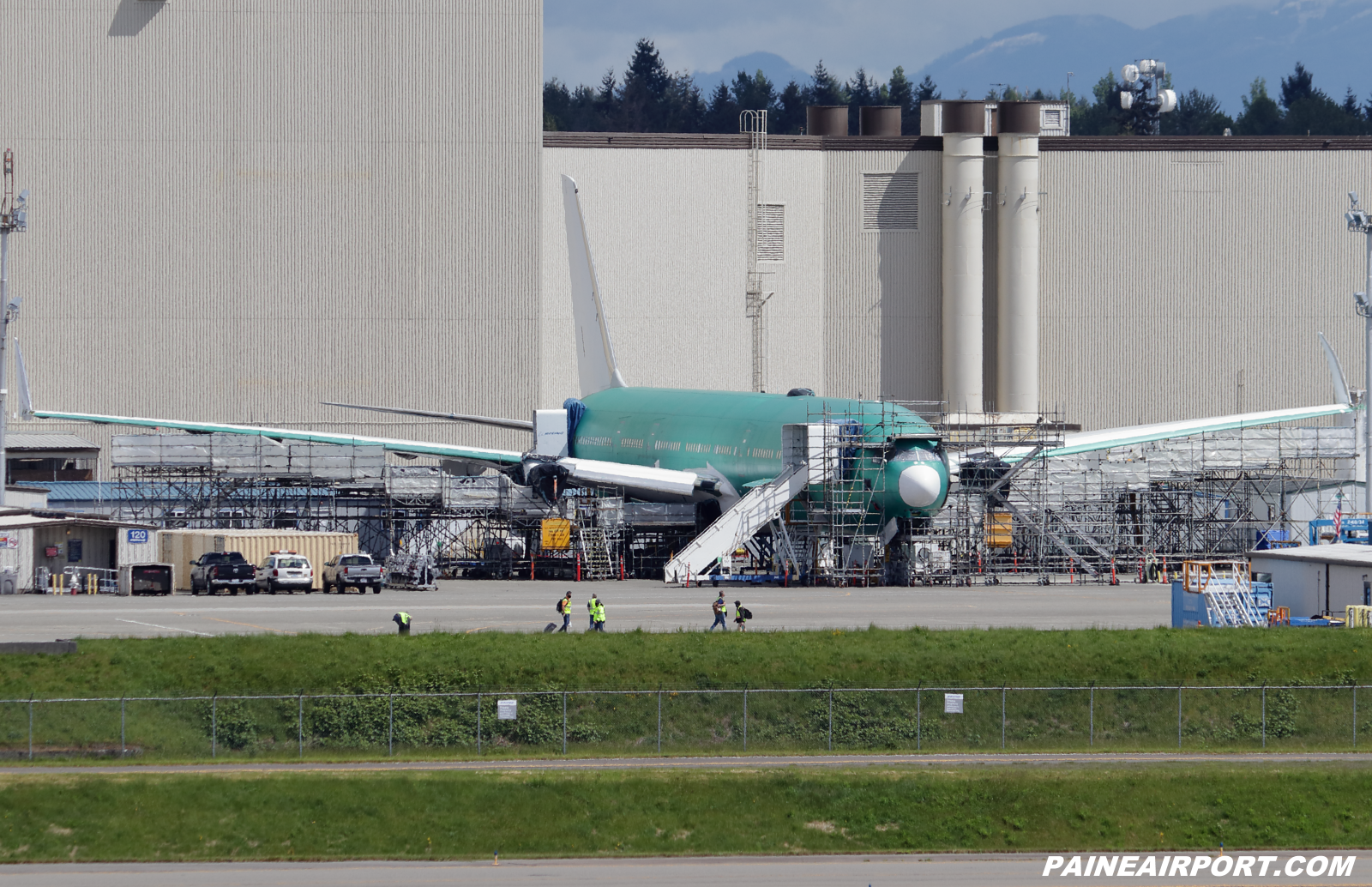 777-9 line 1615 at KPAE Paine Field