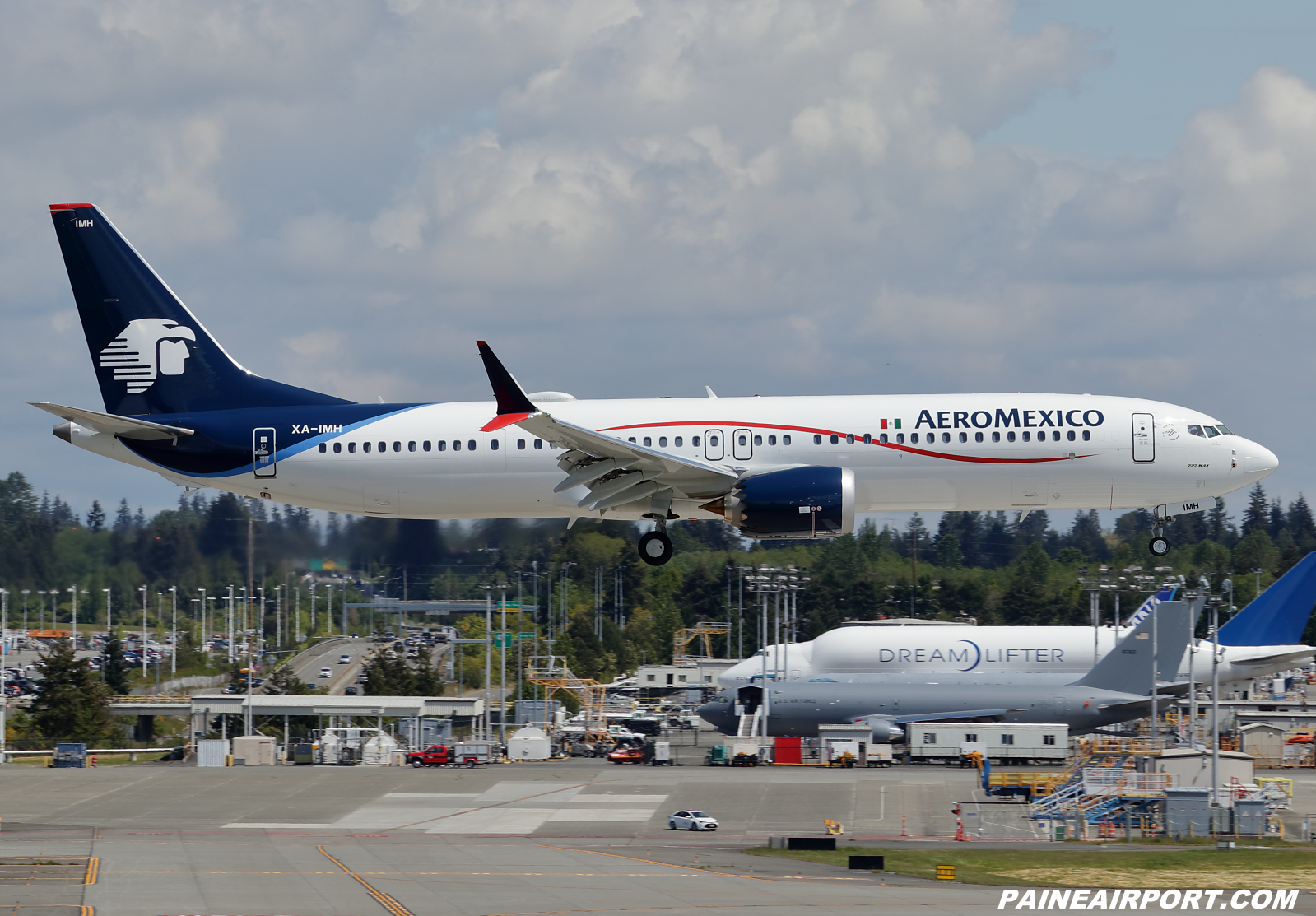 Aeromexico 737 XA-IMH at KPAE Paine Field