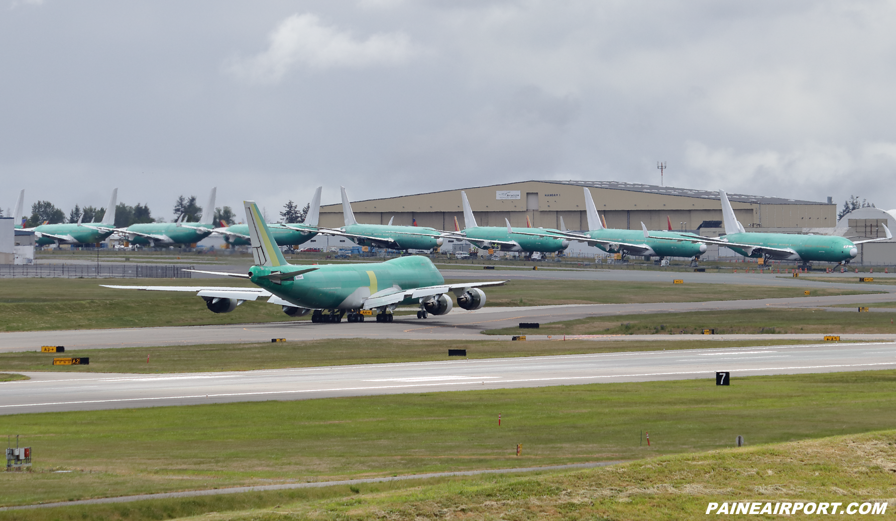 UPS 747-8F N628UP at KPAE Paine Field