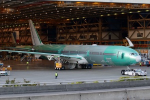 Lufthansa 777-9 at KPAE Paine Field