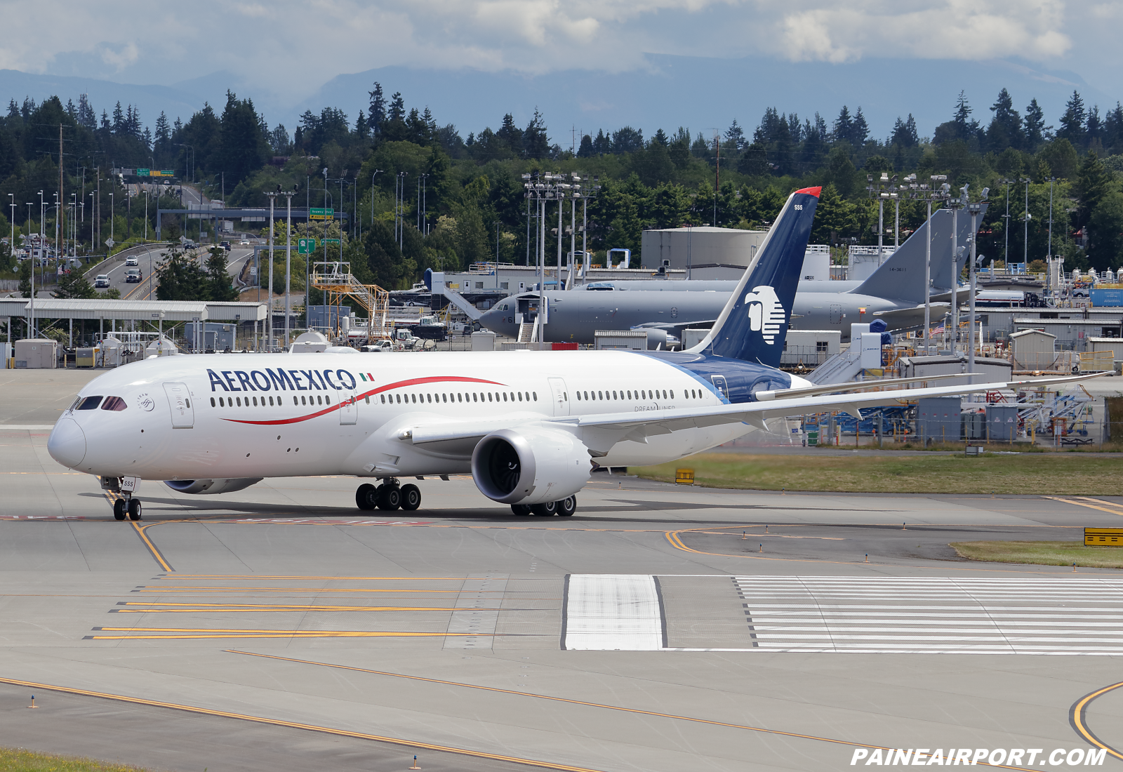 Aeromexico 787-9 XA-SSS at KPAE Paine Field