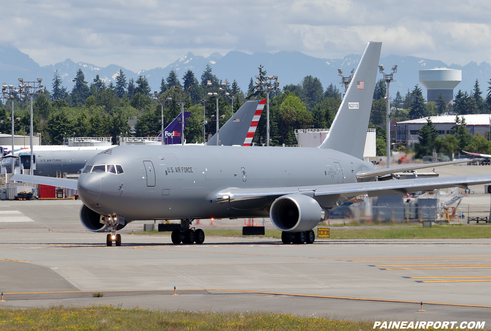 KC-46A 19-46057 at KPAE Paine Field