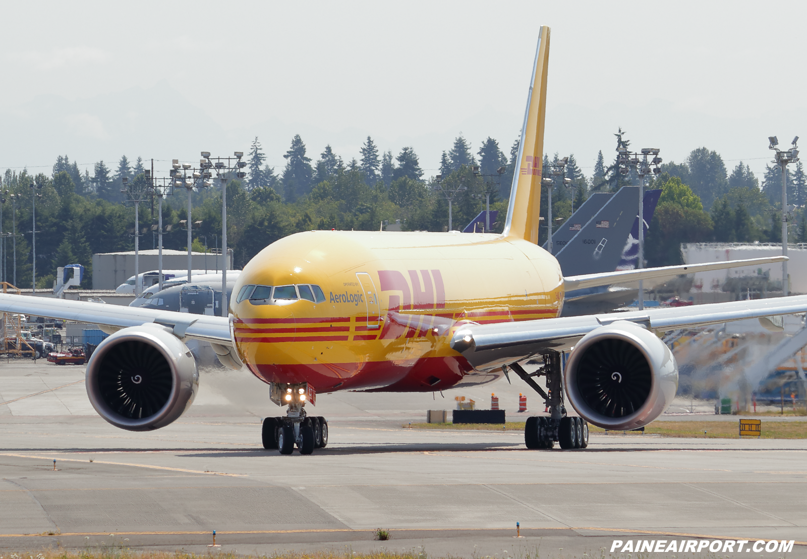 DHL 777F D-AALT at KPAE Paine Field 