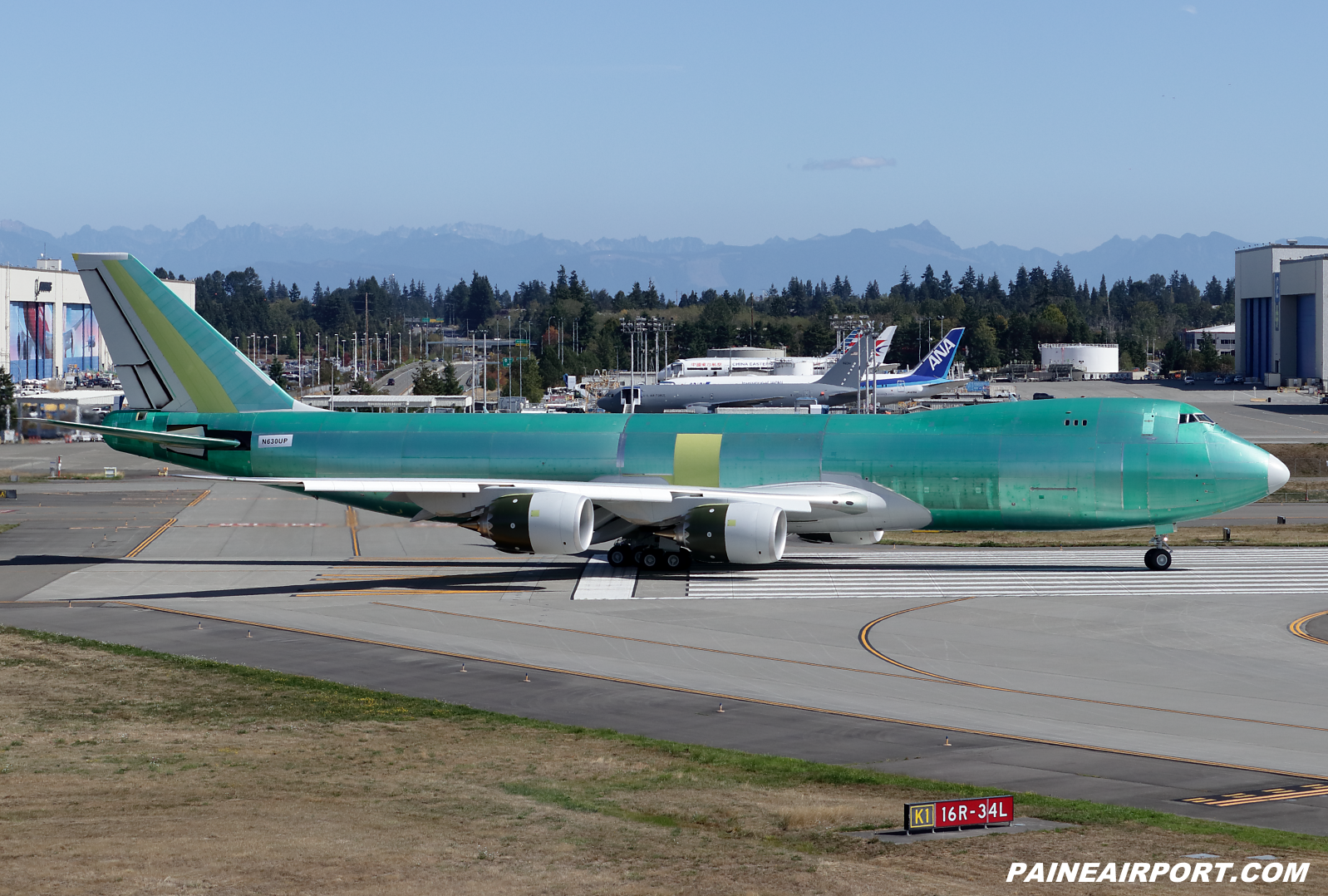 UPS 747-8F N630UP at KPAE Paine Field