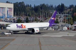 FedEx 777F N848FD
