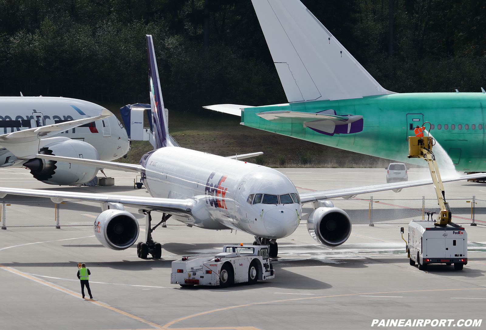 FedEx 757 N962FD at KPAE Paine Field