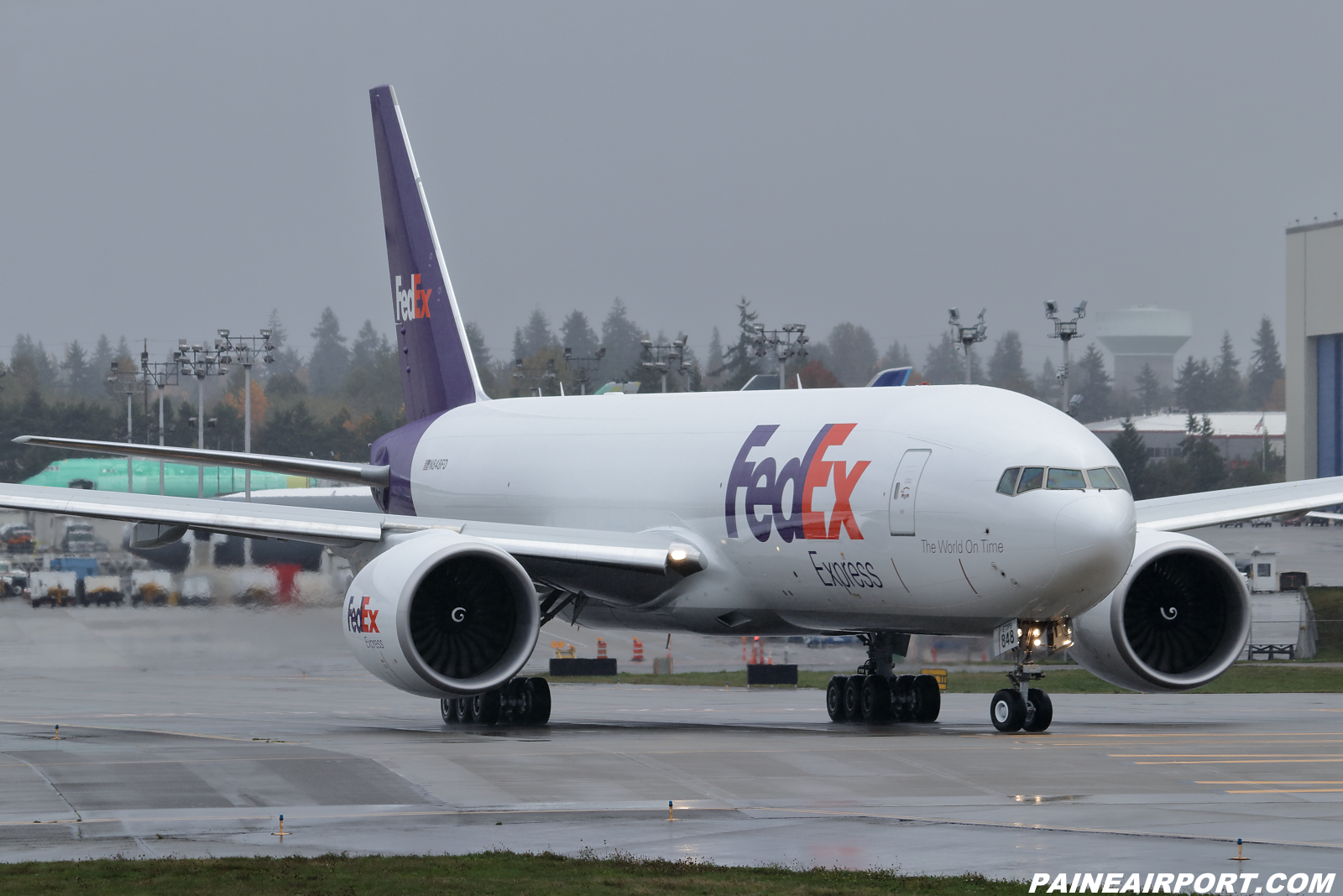 FedEx 777F N848FD at KPAE Paine Field