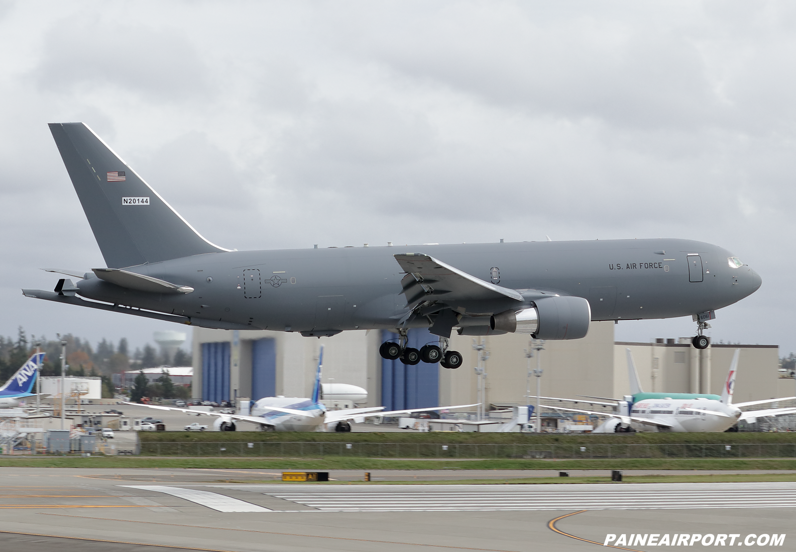 KC-46A 19-46061 at KPAE Paine Field