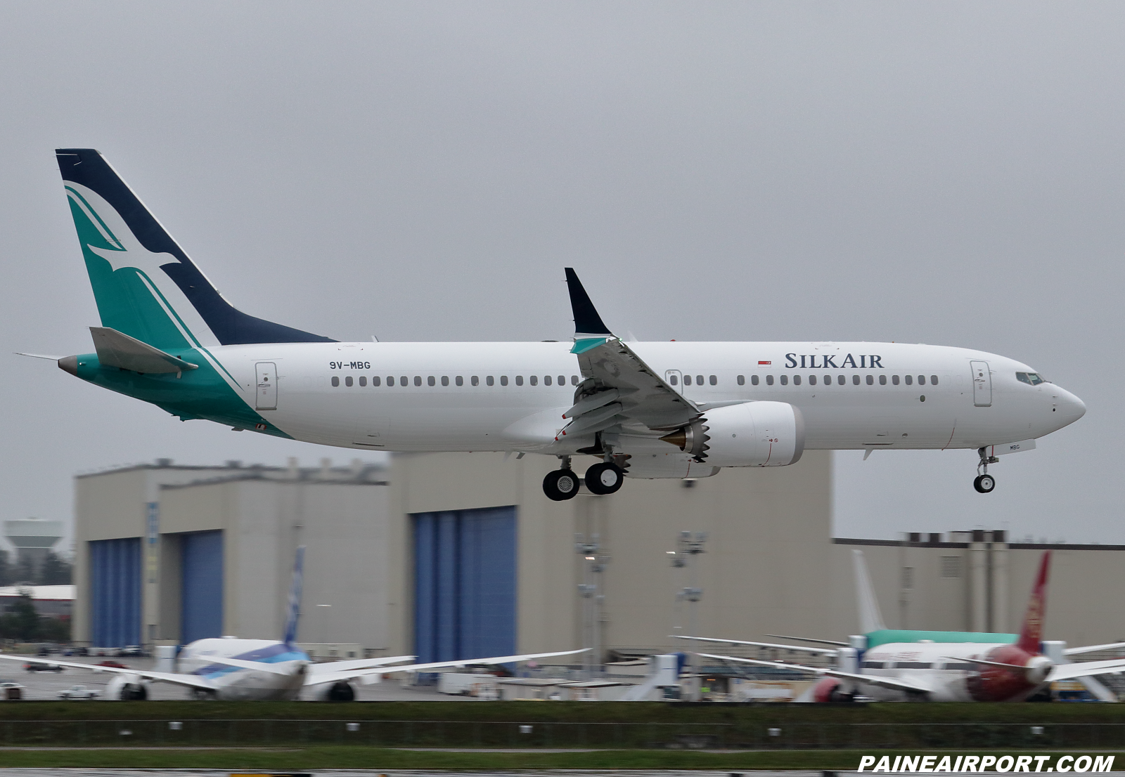 9V-MBG at KPAE Paine Field