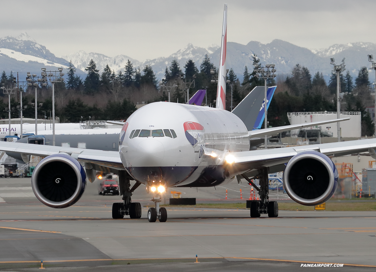 British Airways 777 G-STBO at KPAE Paine Field